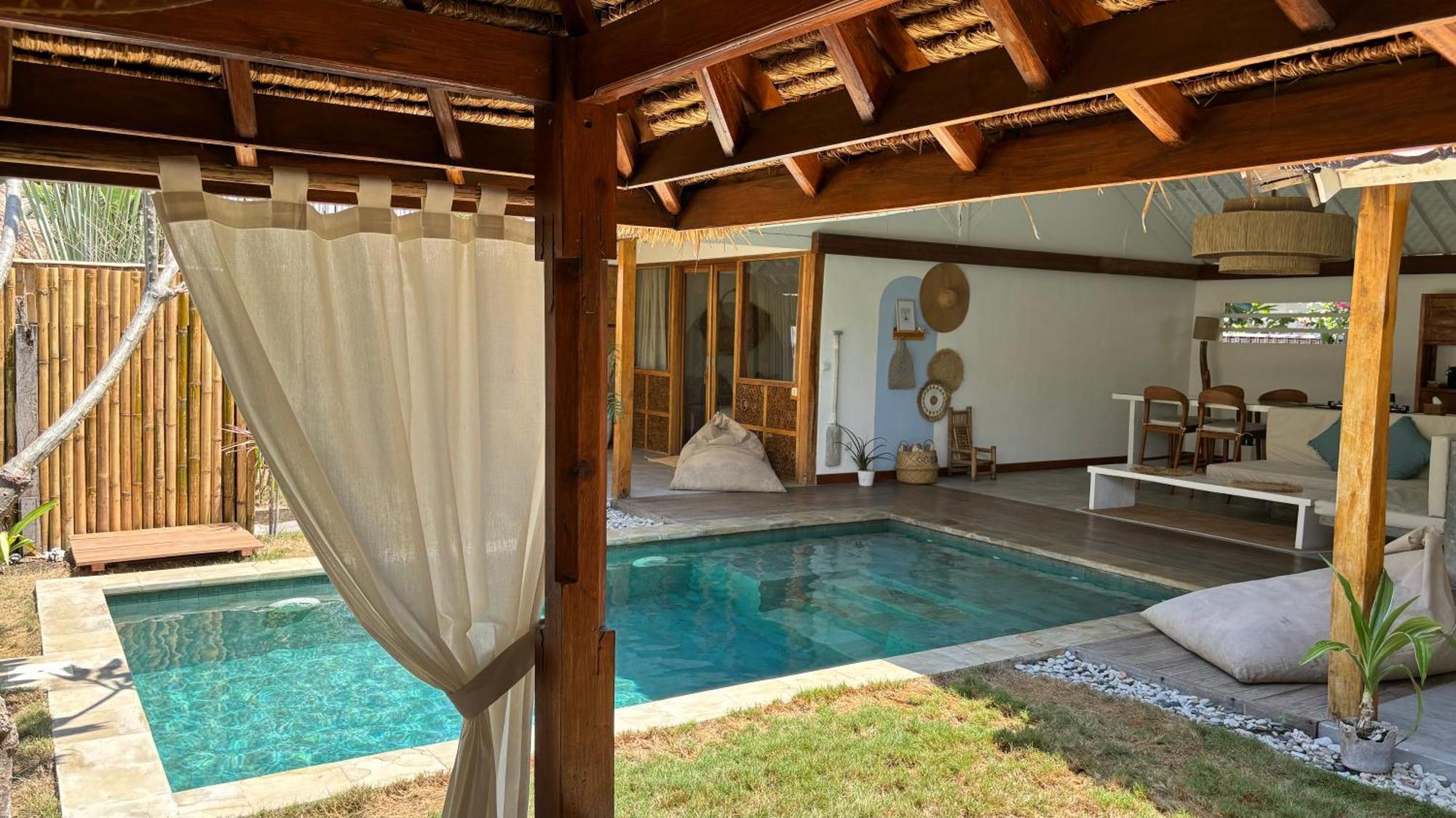 Villa Oceane Гили Еър Екстериор снимка
